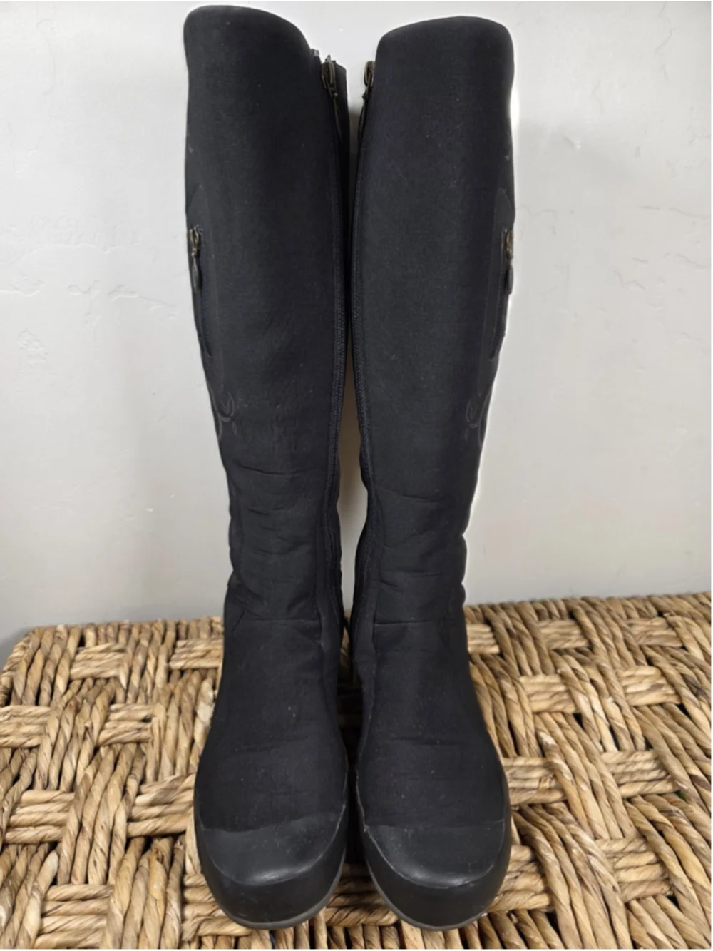 Solomon Women's Black Neoprene Waterproof Knee High Fishing Boots 7.5 Insulated